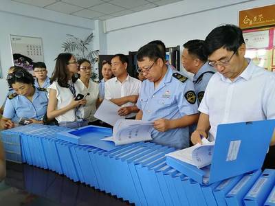 筑牢食品安全防线——全市食用农产品批发市场监管工作经验交流会在绿园区召开